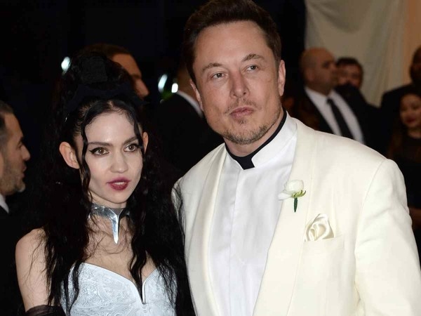 Илон Маск рассказал, когда родит его возлюбленная