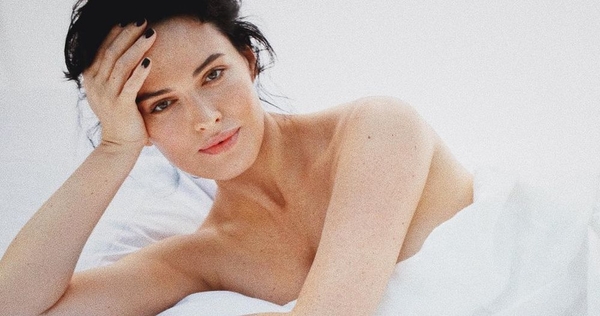 Соня Плакидюк взбудоражила Сеть "голым" фото Астафьевой