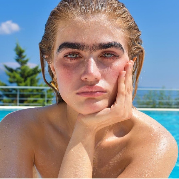 Яркая: Эпатажная модель София Хаджипантели кардинально сменила имидж