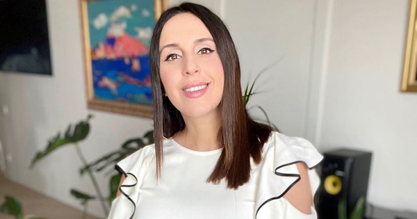 Неожиданно: Джамала перепела известный хит Арианы Гранде - видео