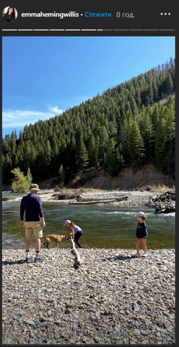 Вопреки карантину: Брюс Уиллис наконец-то воссоединился с женой и младшими дочерьми
