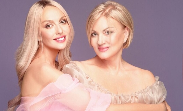 С Днем матери: как украинские селебритис поздравляют мам