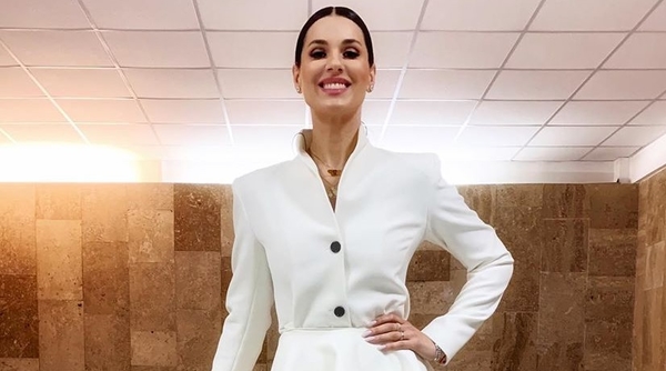 Тем, кто не побежал в салоны: Ефросинина поделилась лайфхаками красоты в карантин