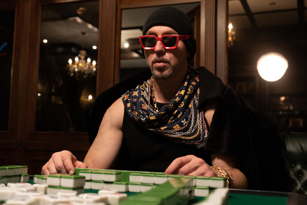 Полиграф ШарикOFF поругался с Тарантино из-за "Криминального чтива"