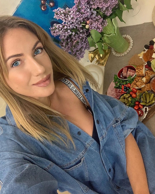 "Пластика лица": Никитюк изменила внешность на фото - какой хочет быть звезда