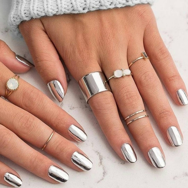 Идеальный план: ТОП-10 вариантов роскошного летнего маникюра 2020