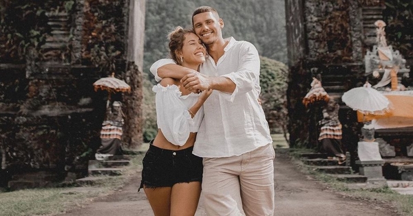 "Теперь официально семья": Квиткова и Добрынин расписались