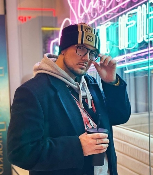 Нарушали правила дорожного движения: участник "Голос Країни" снял клип в Турции