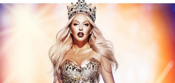 "Челку сама стригла": Полякова изумила Сеть своим детским фото