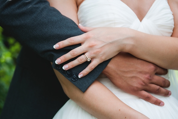 Особенный день: ТОП-15 самых нежных вариантов нейл-арта для невесты