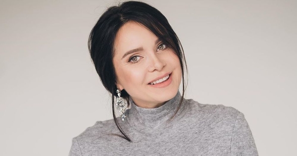 Редкий кадр: Лилия Подкопаева впервые запостила фото всех своих детей