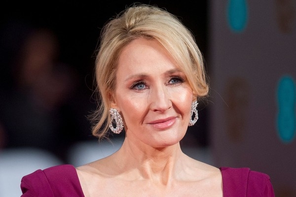 Создательница Гарри Поттера оказалась в эпицентре скандала