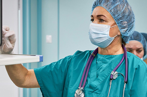 ВОЗ заявила о "научном прорыве" в лечении COVID-19