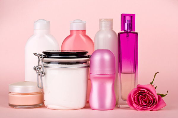 Ревизия косметички: ТОП-7 бьюти-компонентов, которые убивают красоту