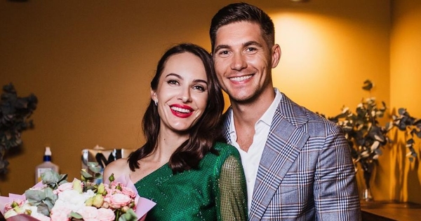 Девушка Остапчука Кристина Горняк устроила девичник для своих подписчиц