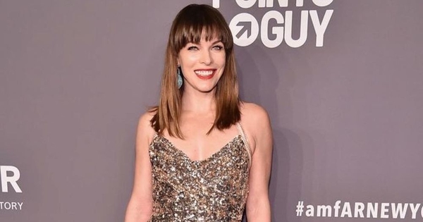 Голливудская звезда Милла Йовович показала подросшую дочь