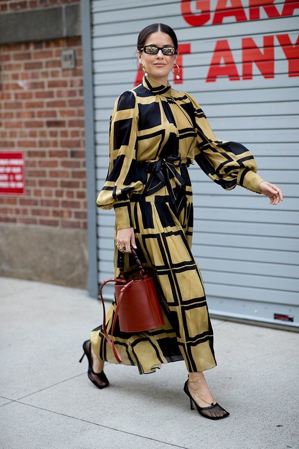 Образ богачки: ТОП-7 деталей, которые сделают наряд дороже