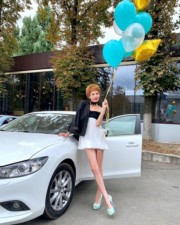 "Это произошло в 15": Елена-Кристина Лебедь рассказала о своем первом поцелуе