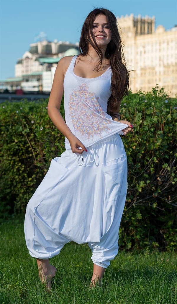 Фэшн-недоразумение: ТОП-7 антитрендов, которые не идут никому