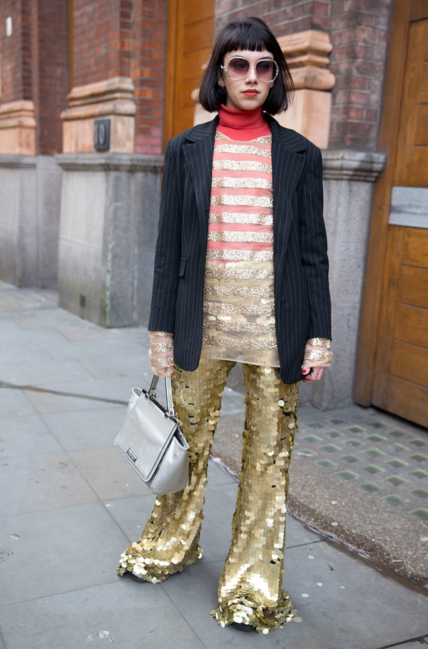 Калорийный гардероб: ТОП-7 фасонов брюк, которые полнят