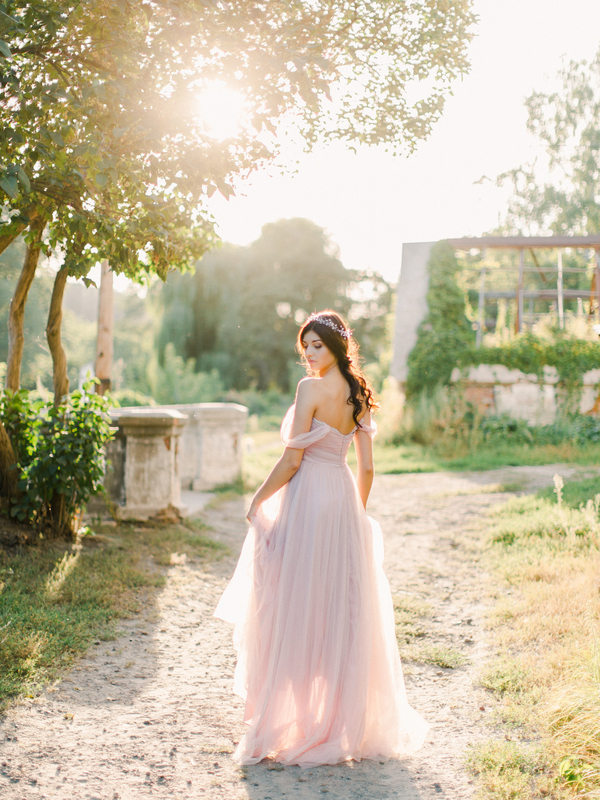 Свадебный переполох: ТОП-7 самых желанных платьев невесты лета 2020