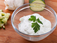 Соус релиш из огурцов и сладкого перца по-североамерикански