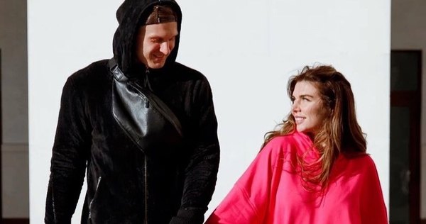 "Лил жуткий дождь": Седокова рассказала, как Янис Тимма сделал ей предложение