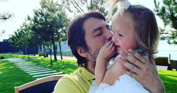 "Именинница счастлива": Сергей Притула показал, как его дочь отметила 3-летие
