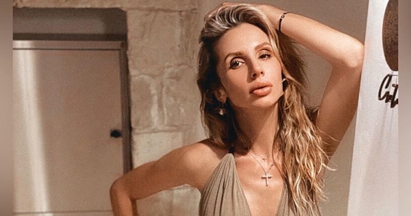 Слишком горячо: Светлана Лобода позировала полностью обнаженной