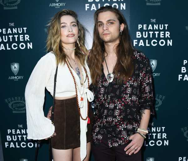 Дочь Майкла Джексона объявила о расставании с бойфрендом