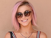 Лунный календарь окрашивания волос на сентябрь 2020