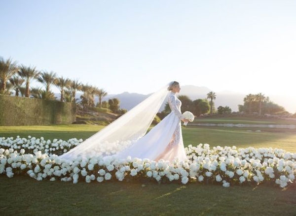 Свадебный образ по-осеннему: тренды сезона и подводные камни при выборе платья