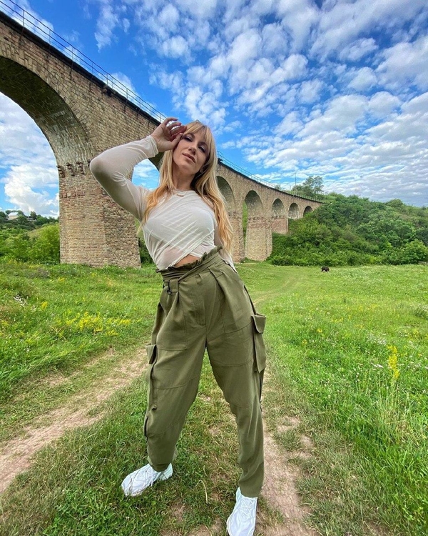 Лесю Никитюк водитель маршрутки схватил за волосы