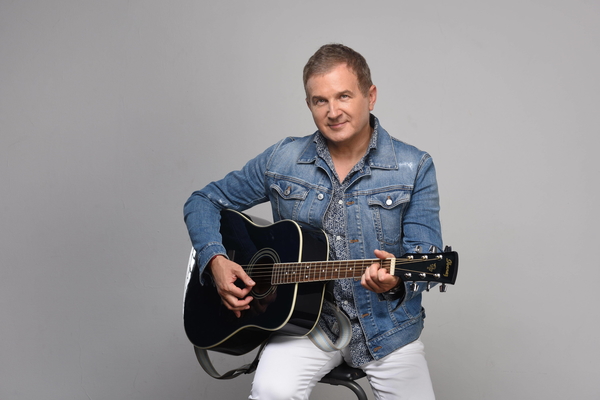 Юбилей Юрия Горбунова: Как любимого телеведущего поздравили  звезды и коллеги