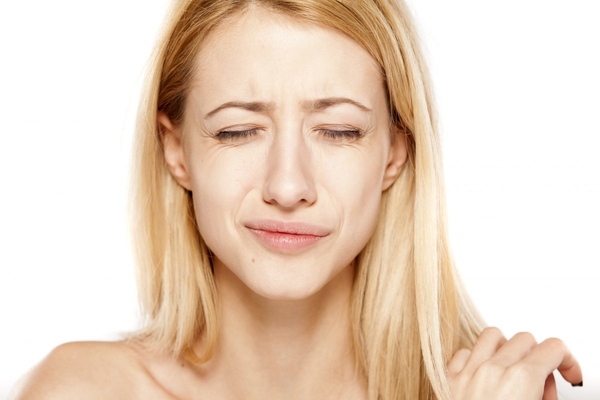 Нервный тик: почему возникает и что делать