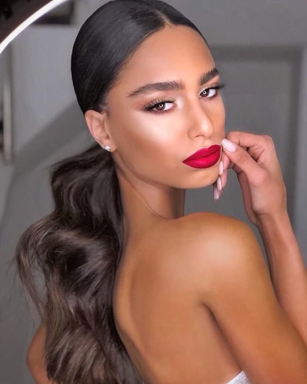 Барберы не дремлют - им не до сна: трендовые прически и стрижки 2020