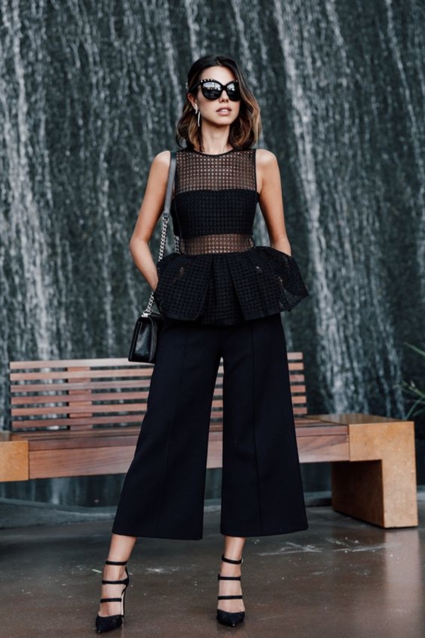 Кюлоты не покидают модную арену: ТОП-5 образов на заметку