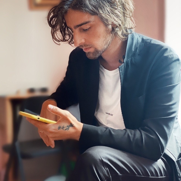 «Мам, я делаю бизнес!»: Владимир Дантес запустил свое шоу на YouTube