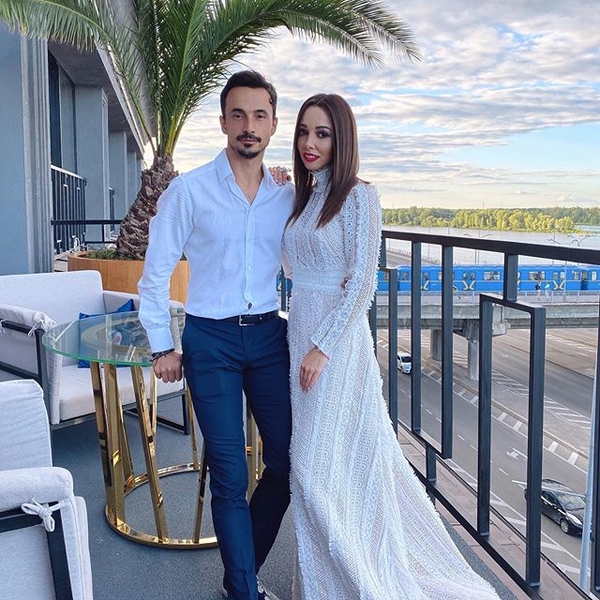 Екатерина Кухар трогательно поздравила мужа с годовщиной свадьбы