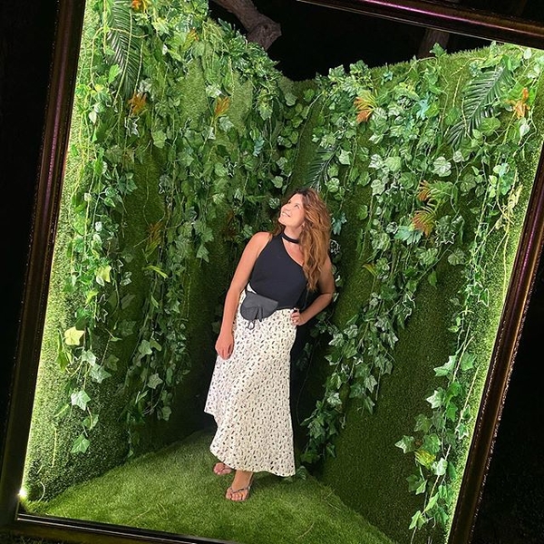 Жена Монатика поделилась нежными фото с отдыха