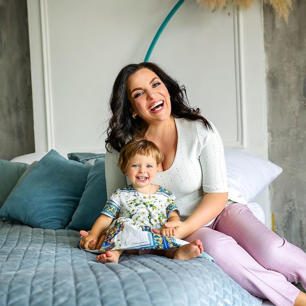 «Глаза, как у мамы!»: Наталья Холоденко опубликовала фото дочери