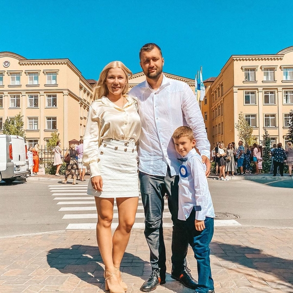 "Нет, не муж": Алена Омаргалиева рассказала, кто первым поздравил ее с Днем рождения