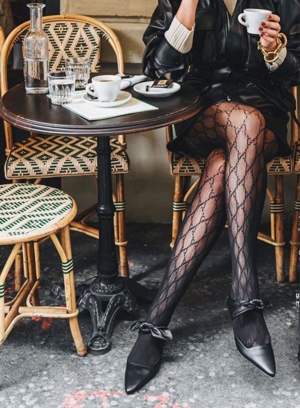 Осенний образ до мелочей: трендовые колготки осеннего сезона 2020