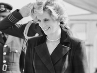 "Несвятая Диана": 5 случаев, когда принцесса Диана нарушала королевский протокол