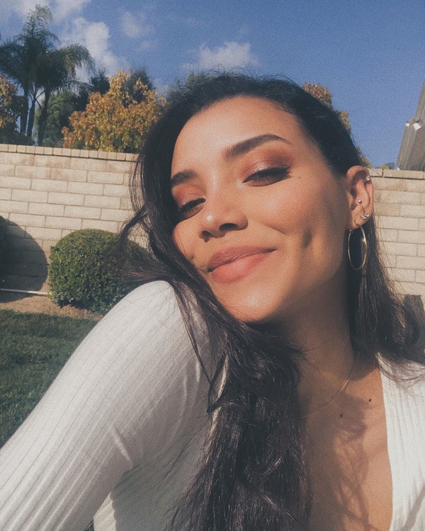 Сестра Наи Риверы переехала жить к ее бывшему мужу - фото