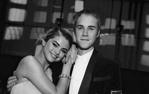 Фанаты Джастина Бибера заметили у него татуировку, посвященную Селене