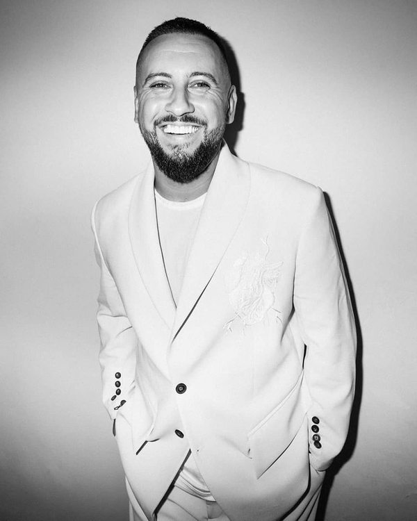 Монатик трогательно поздравил старшего сына с Днем рождения - фото