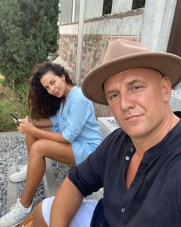 Потап показал, как проводит день без Насти Каменских - фото