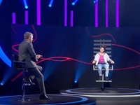 "Детектор лжи": Неужели дочь имела сексуальные отношения с любовником матери?