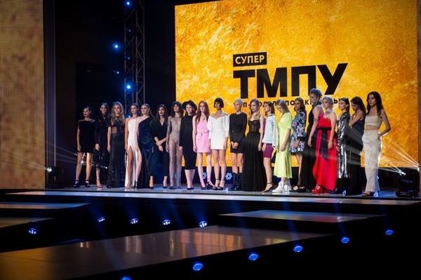 Супер Топ-модель по-украински: в 1 выпуске проект покинули сразу 6 участниц
